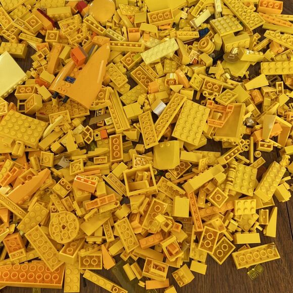 Lego Lot 2+ Pounds Yellow Parts Pieces Plates Bricks Minecraft City Star Wars - Picture 16 of 16
